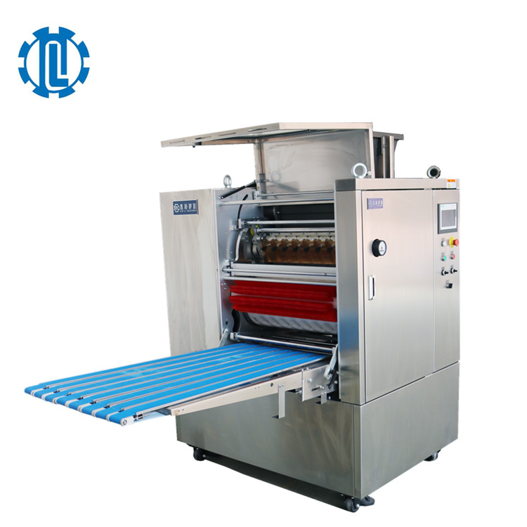 8粒工業(yè)版面團分塊滾圓機 QLDR-8